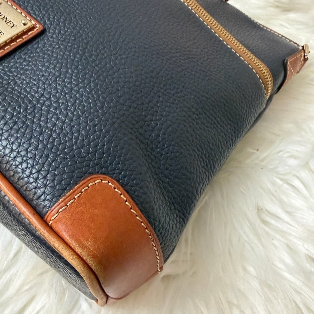 Dooney & Bourke Black and Tan Crossbody Bag - Picture 6 of 14